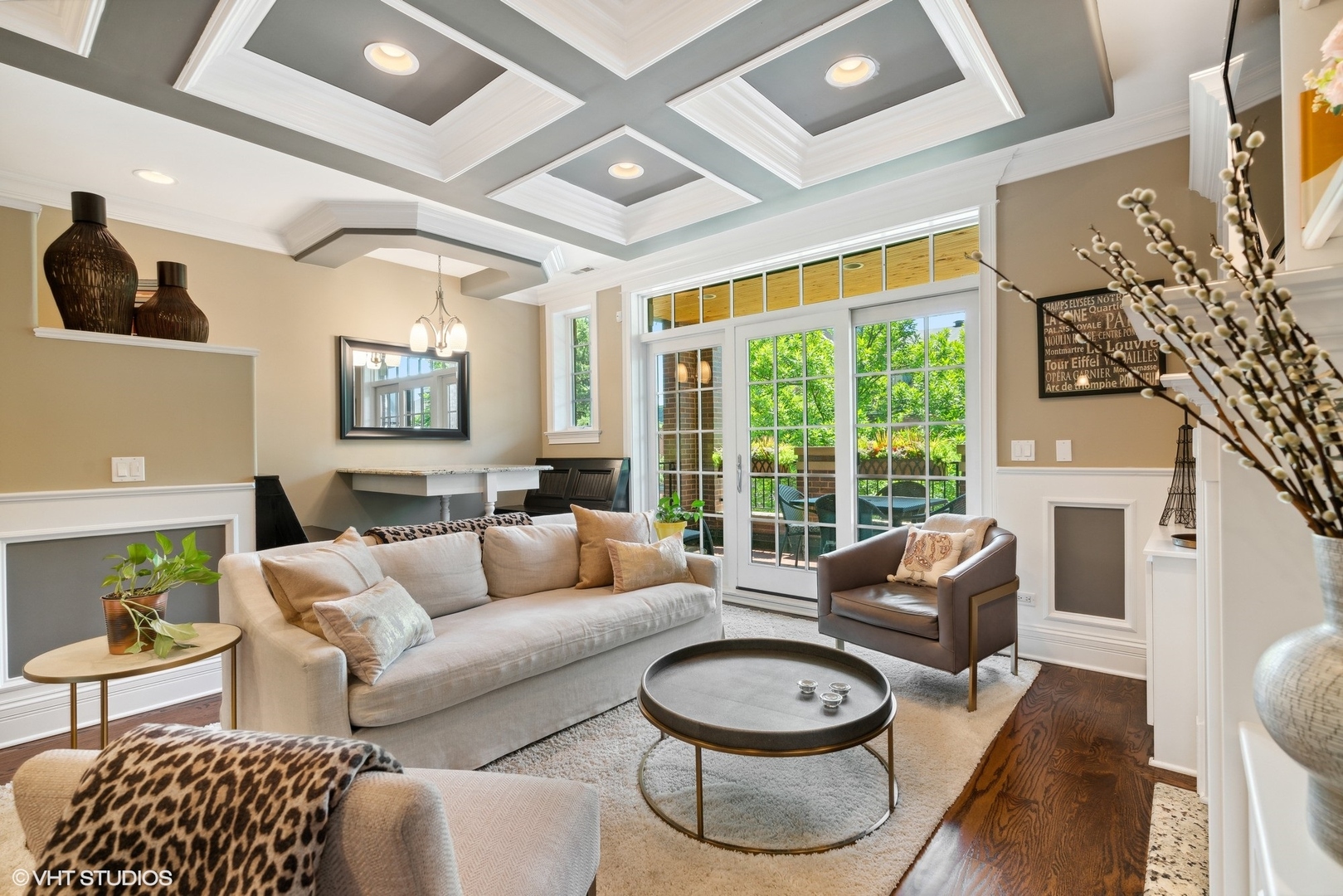 1022 W Diversey Parkway Unit: 2