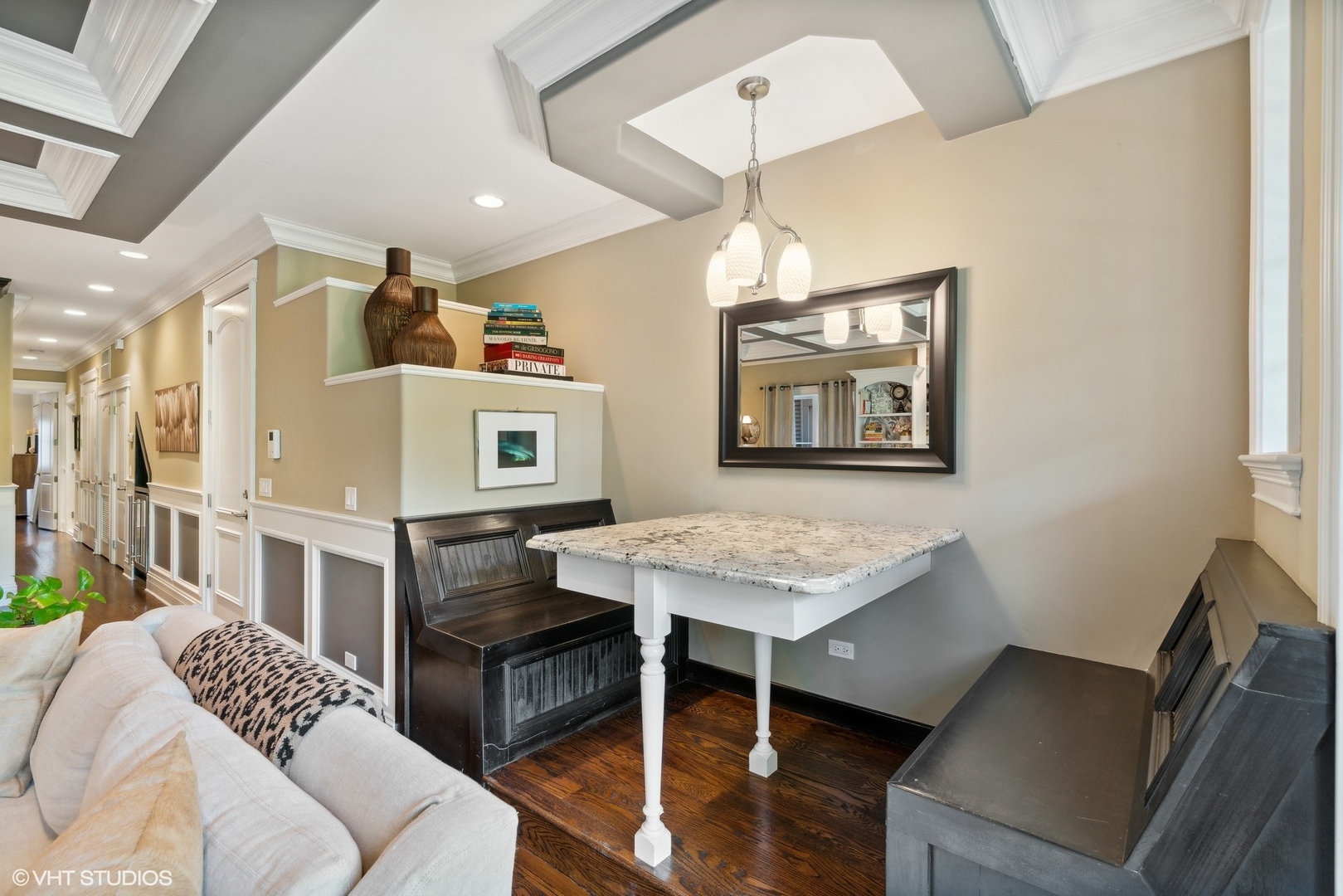 1022 W Diversey Parkway Unit: 2