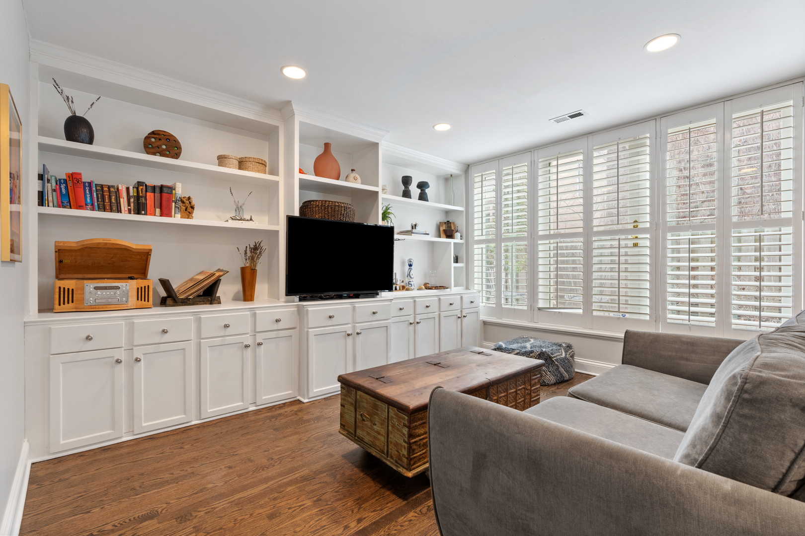 1820 N Dayton Street Unit: B