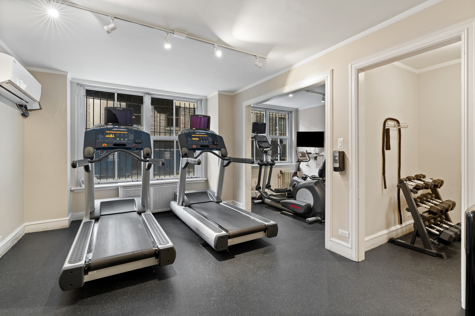 3500 N Lake Shore Drive Unit: 3C