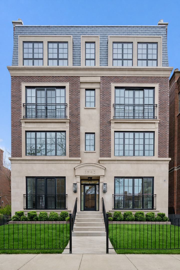 1942 N Orchard Street Unit: 1N
