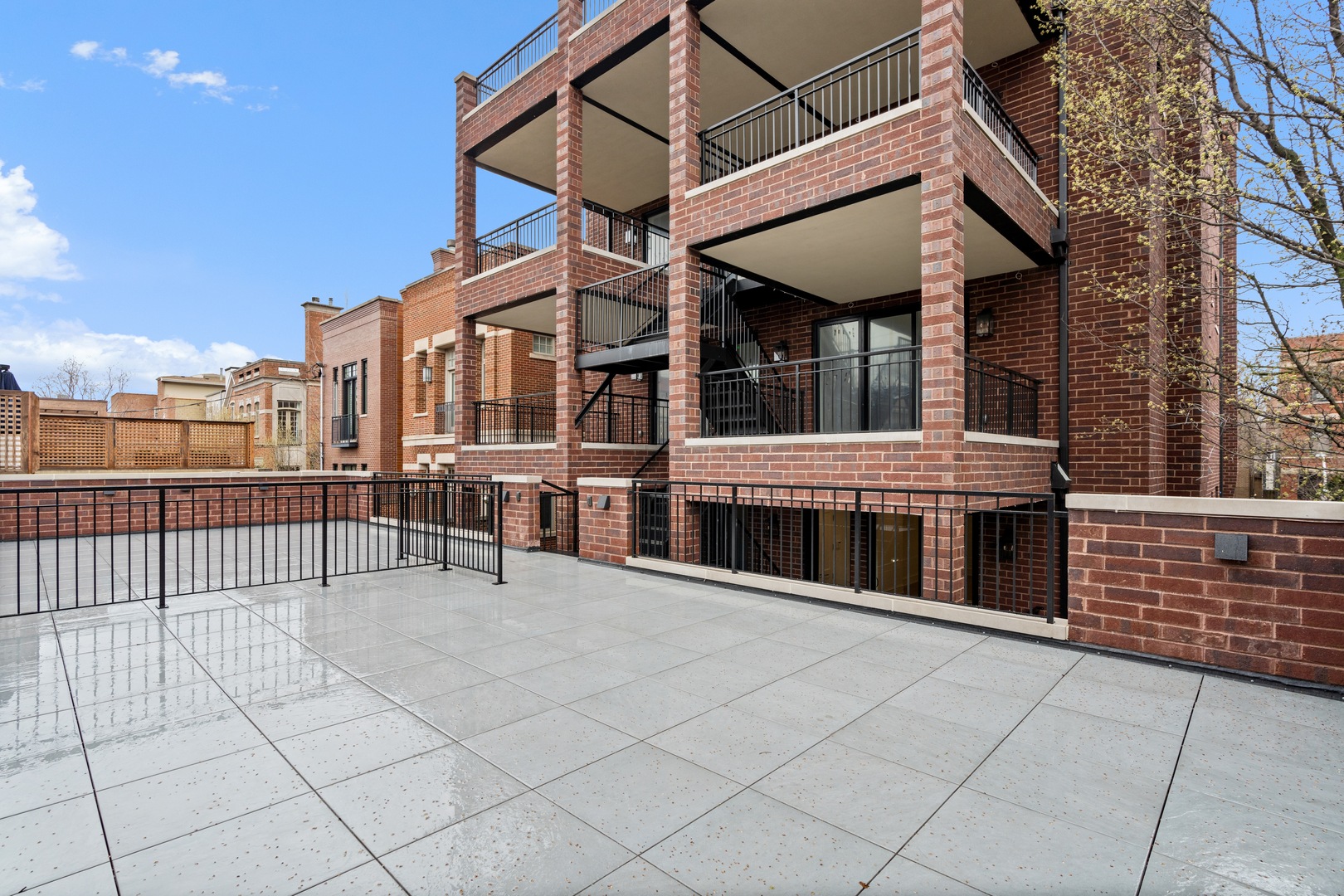 1942 N Orchard Street Unit: 1N