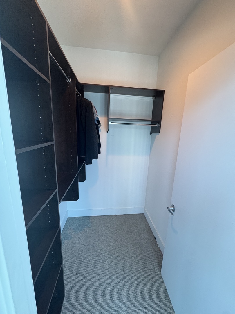 110 W SUPERIOR Street Unit: 1704