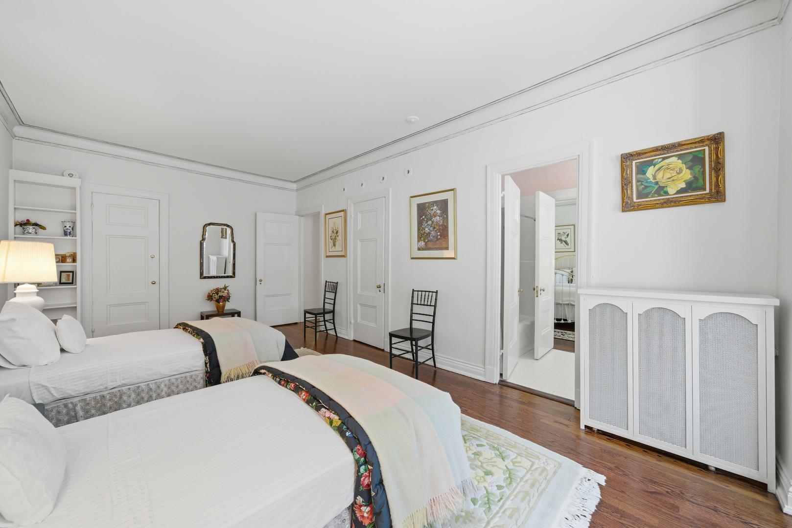 232 E Walton Place Unit: 3E