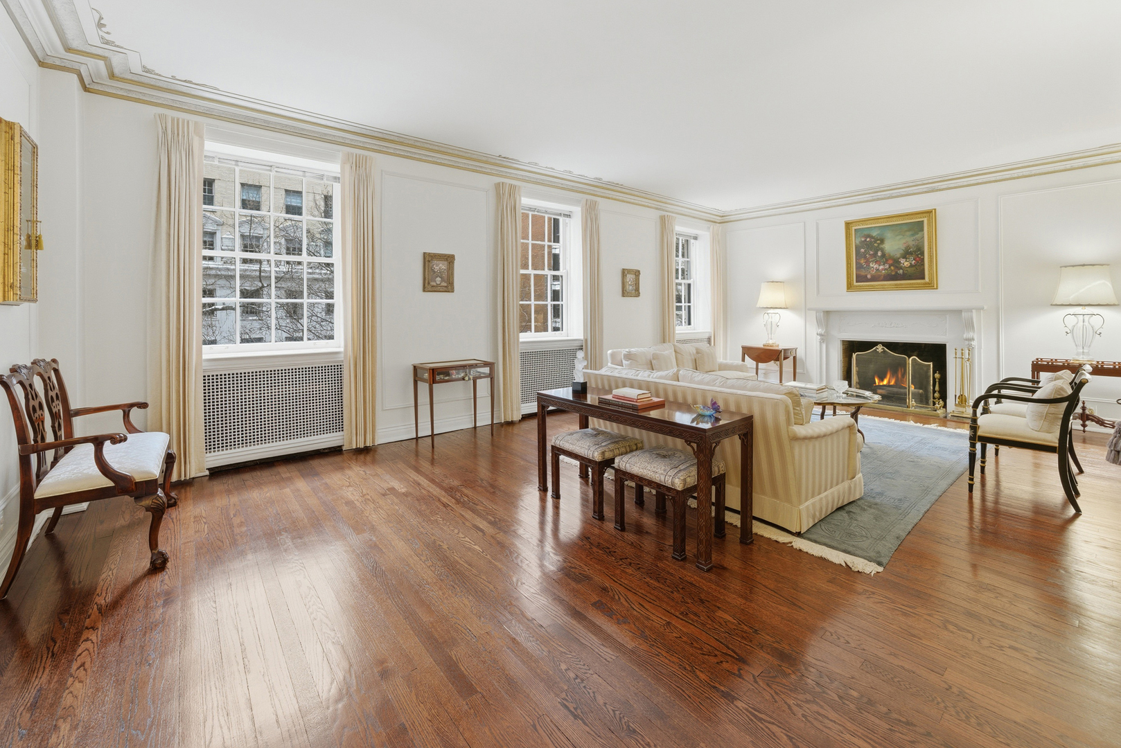 232 E Walton Place Unit: 3E