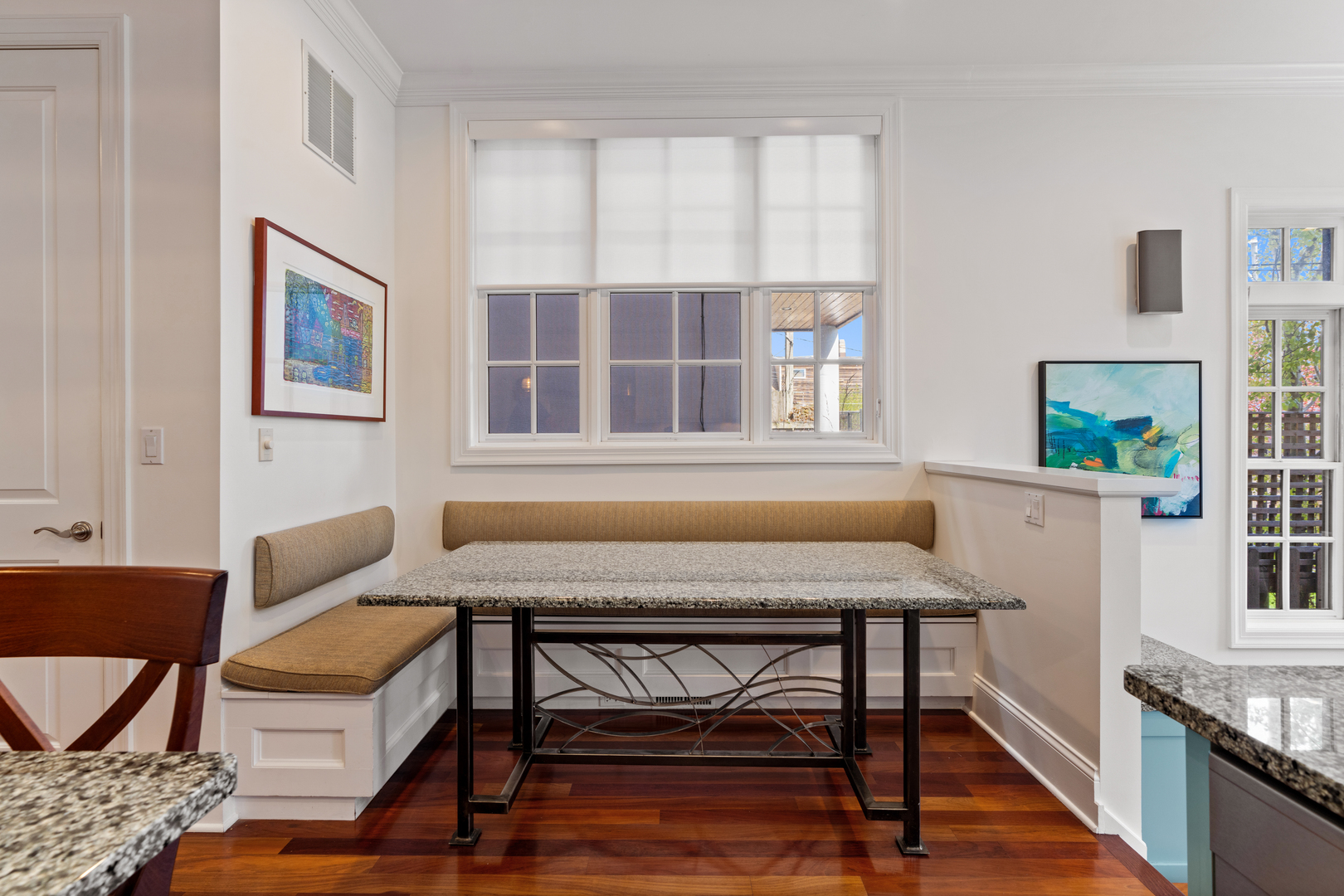 1243 W Nelson Street