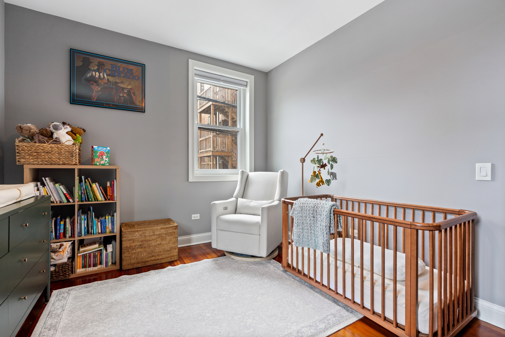 1056 W Lawrence Avenue Unit: 2C