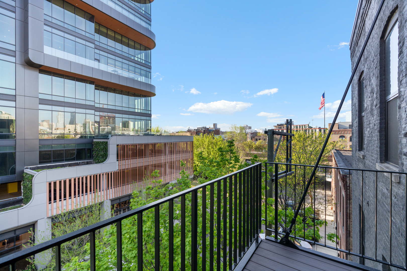 401 N Aberdeen Street Unit: 4N