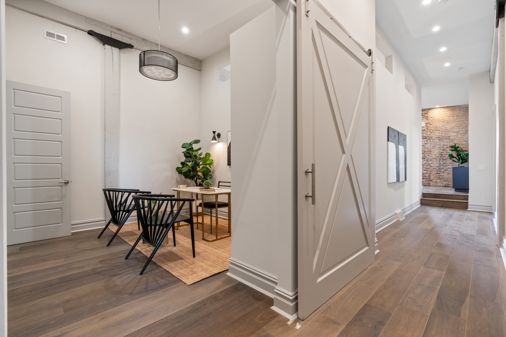 401 N Aberdeen Street Unit: 4N