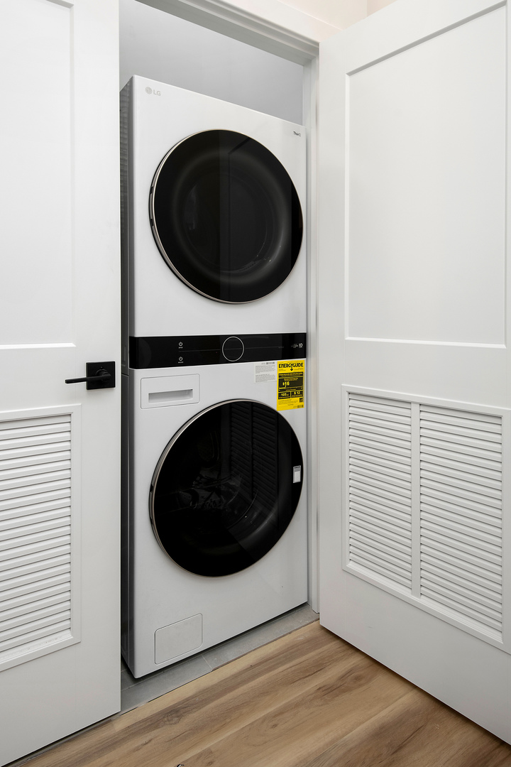 2913 W Belmont Avenue Unit: 1A