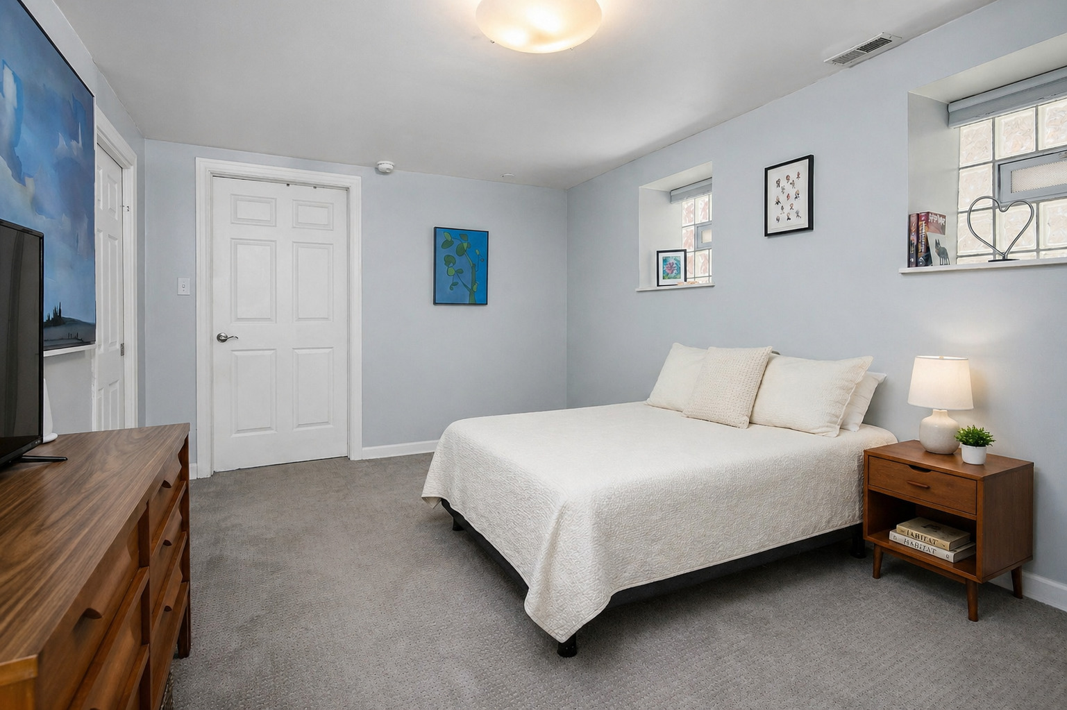1734 W OHIO Street Unit: 1S