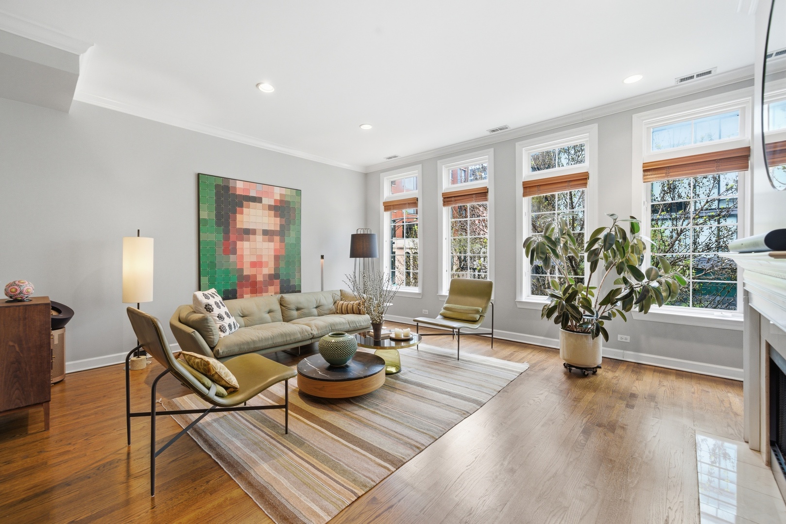 367 W Superior Street Unit: B