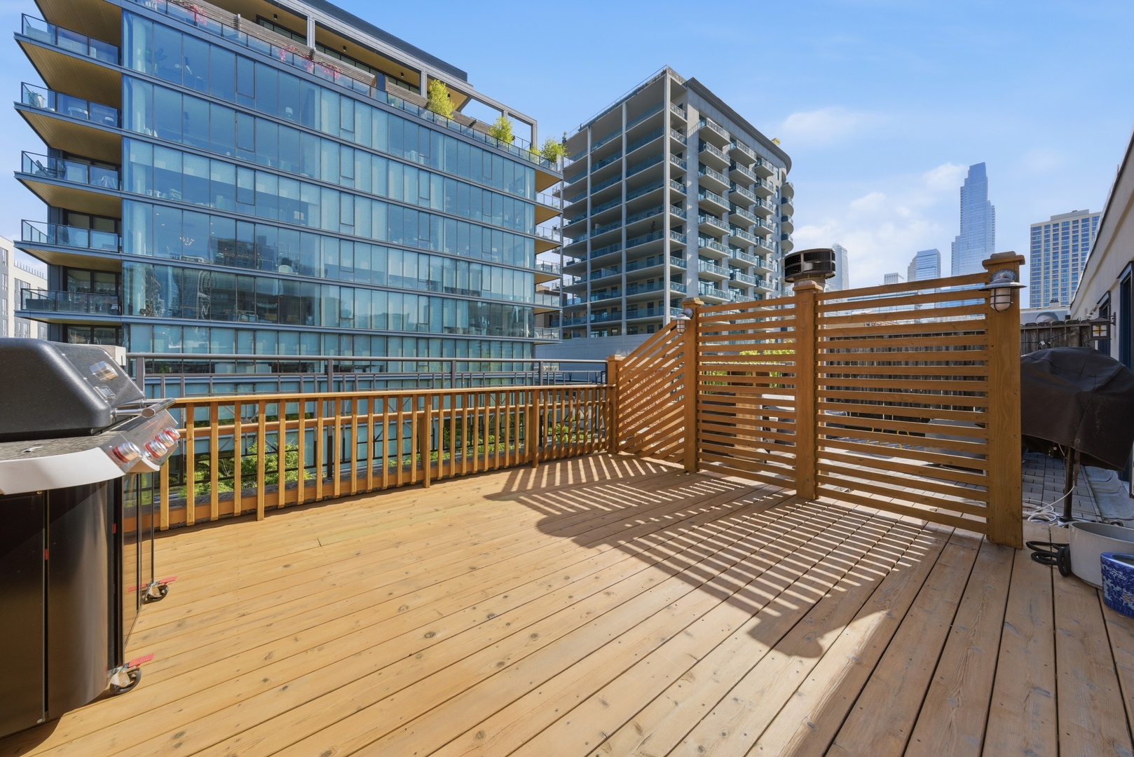 367 W Superior Street Unit: B