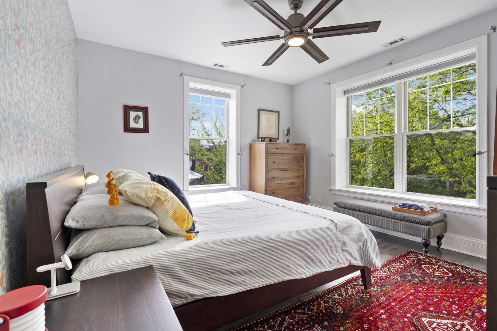 2705 N Mildred Avenue Unit: 3C