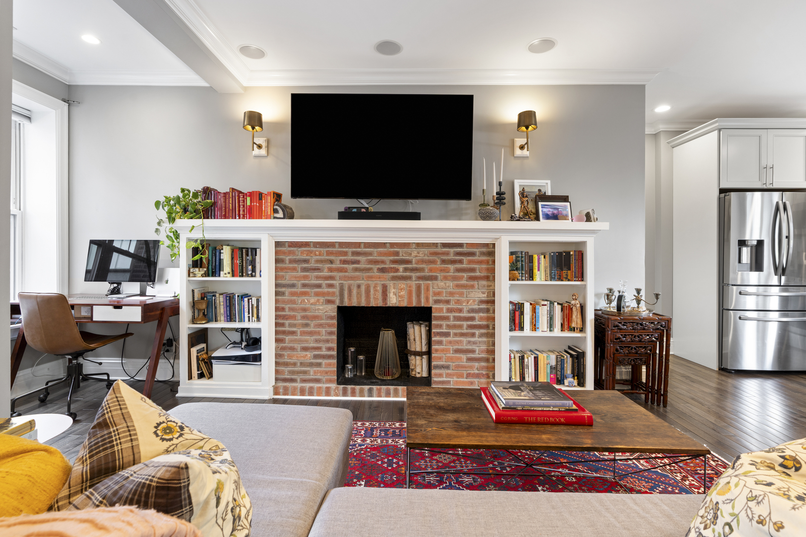 2705 N Mildred Avenue Unit: 3C