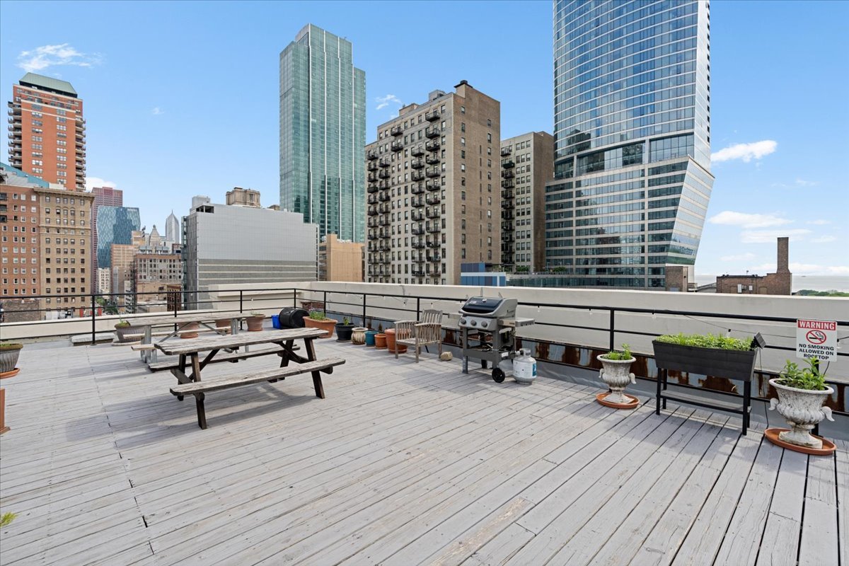1020 S Wabash Avenue Unit: 4C