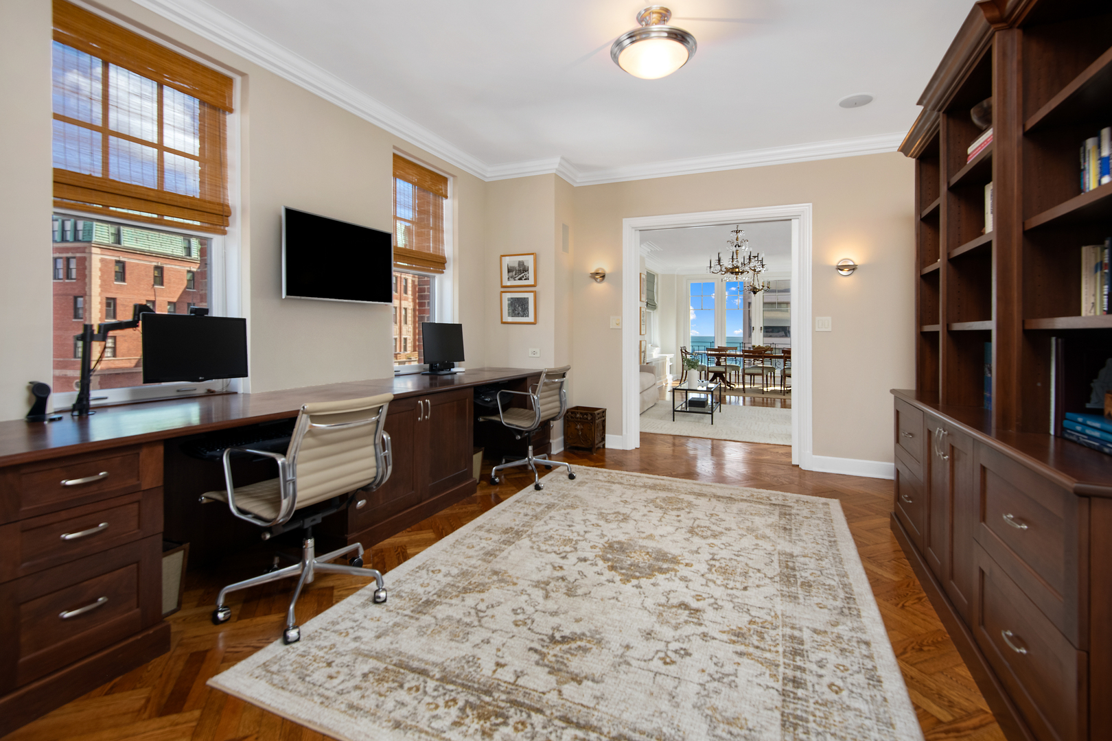 421 W Melrose Street Unit: 18BC