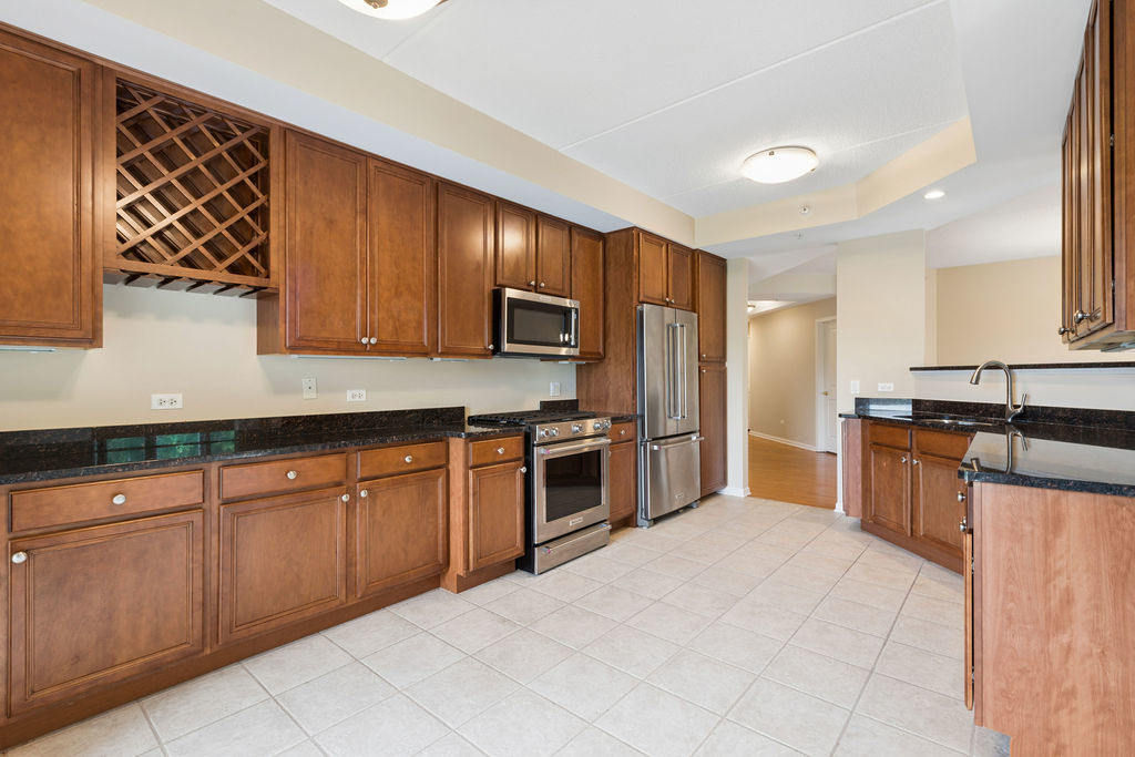 405 Village Green Court Unit: 304