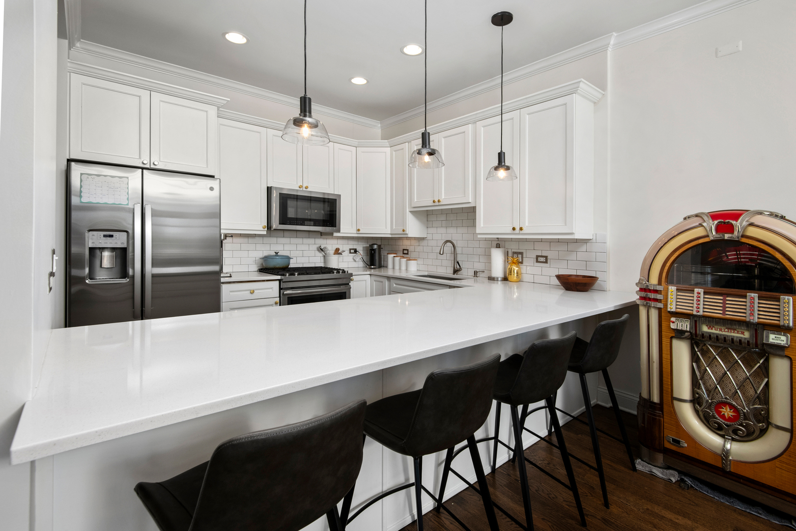 2136 W Division Street Unit: 4