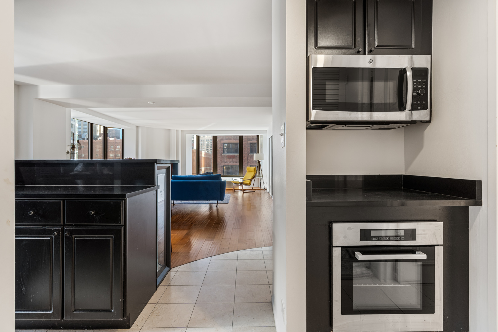 40 E Delaware Place Unit: 1502