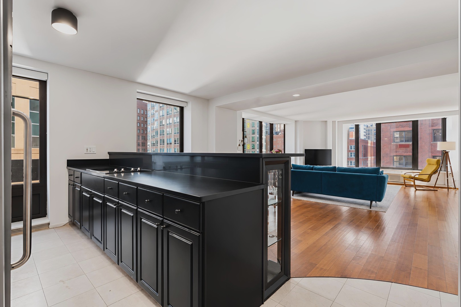 40 E Delaware Place Unit: 1502
