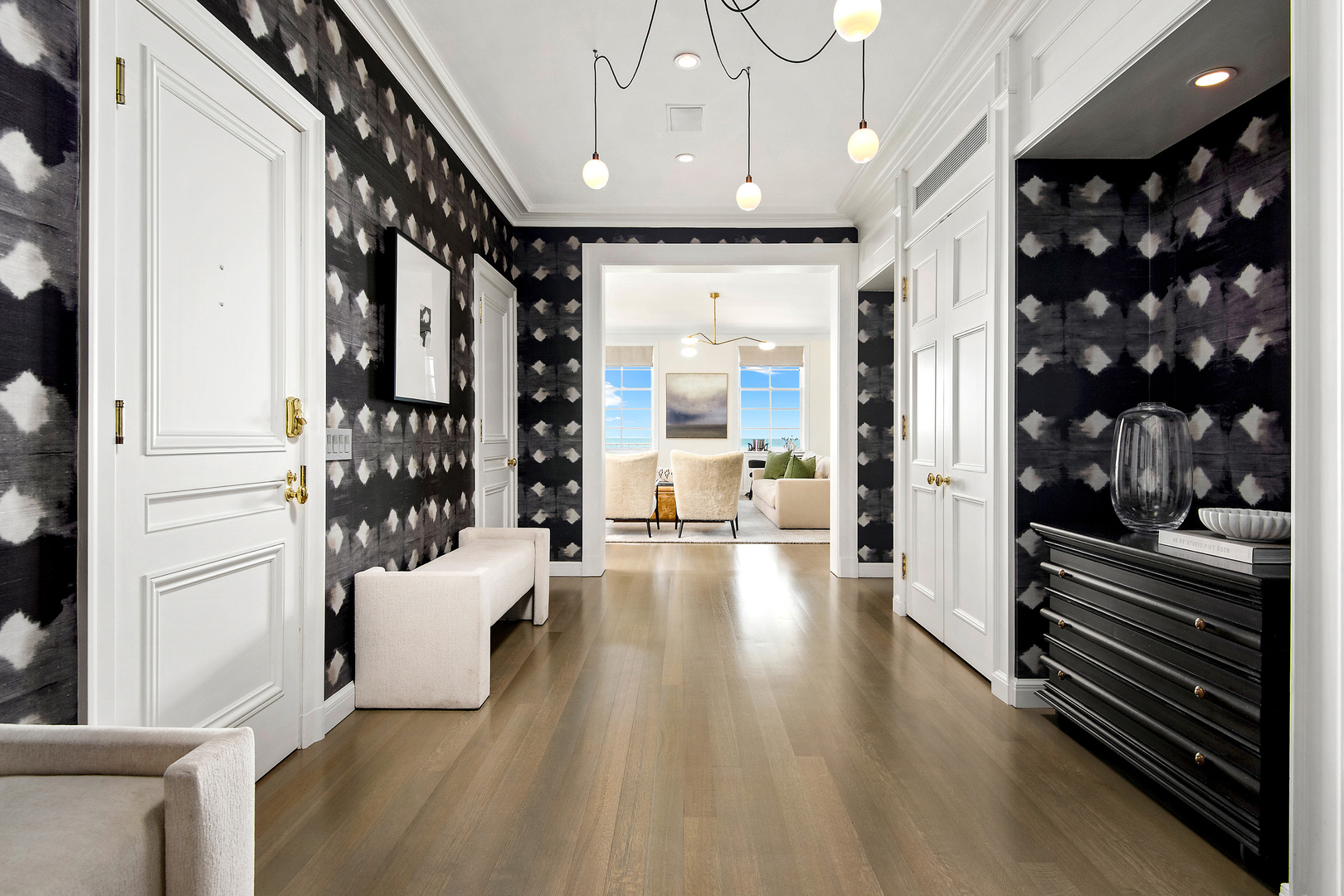 229 E Lake Shore Drive Unit: 4E