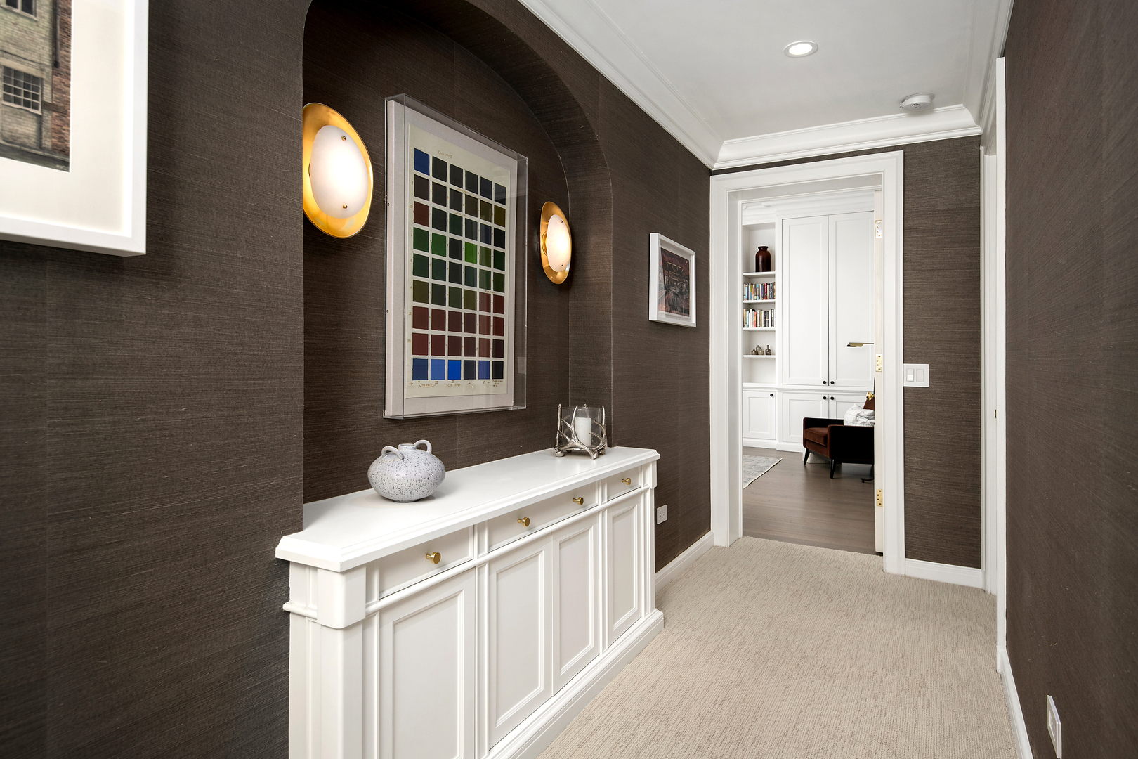 229 E Lake Shore Drive Unit: 4E