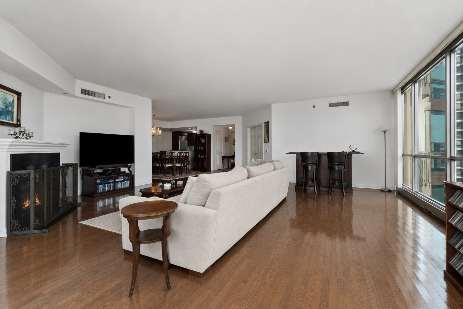 21 E Huron Street Unit: 2803
