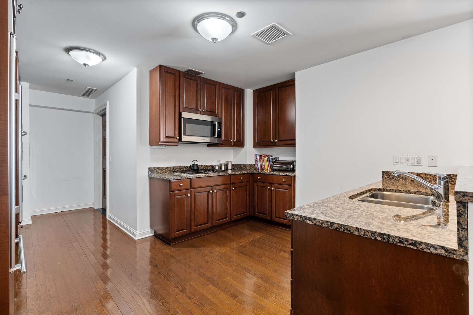 21 E Huron Street Unit: 2803