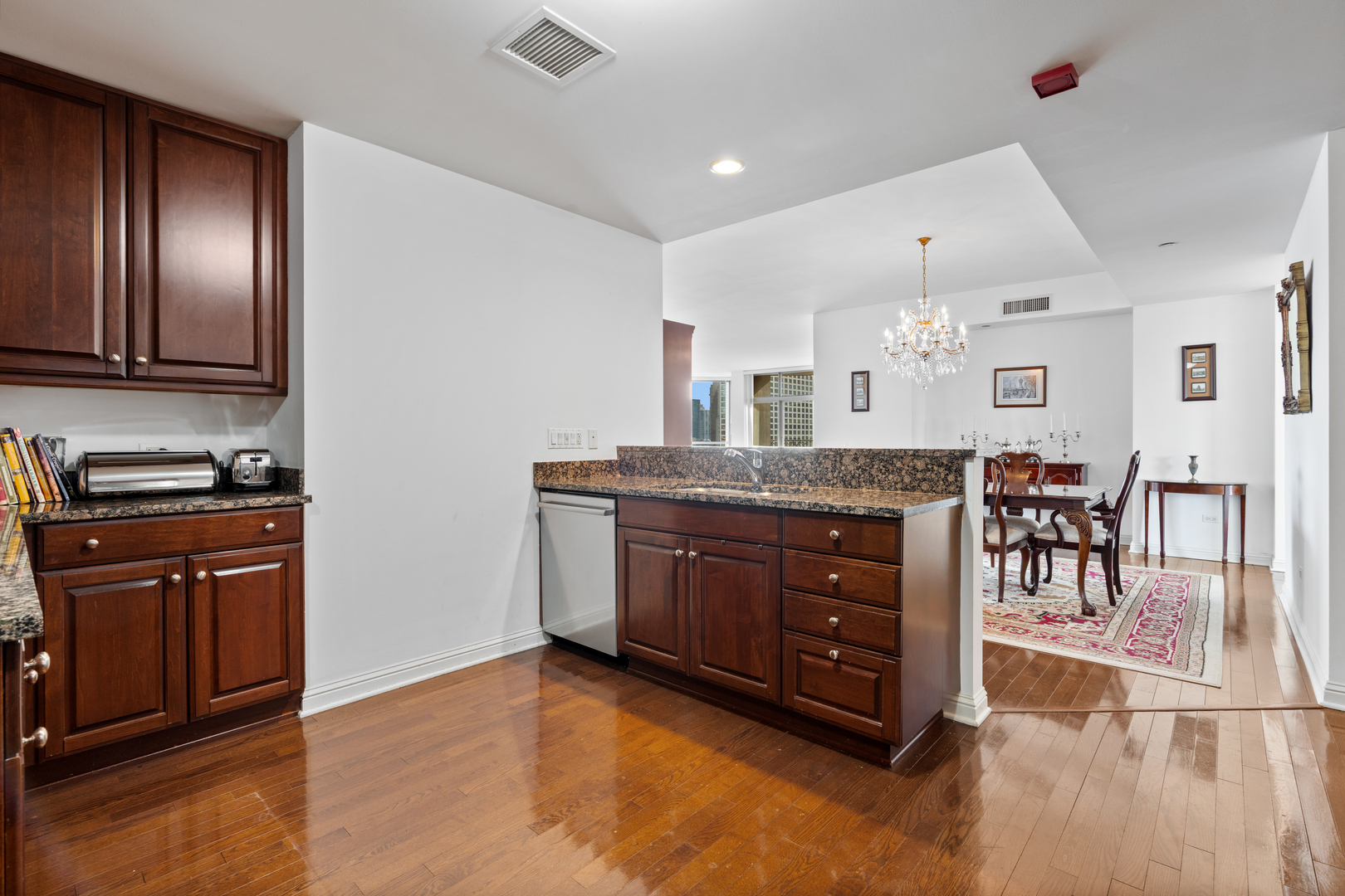21 E Huron Street Unit: 2803