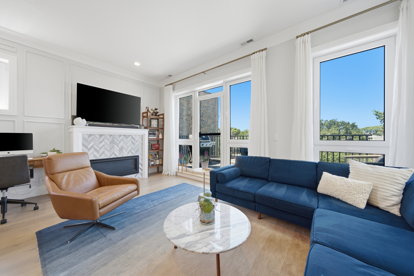 1145 W Addison Street Unit: 3