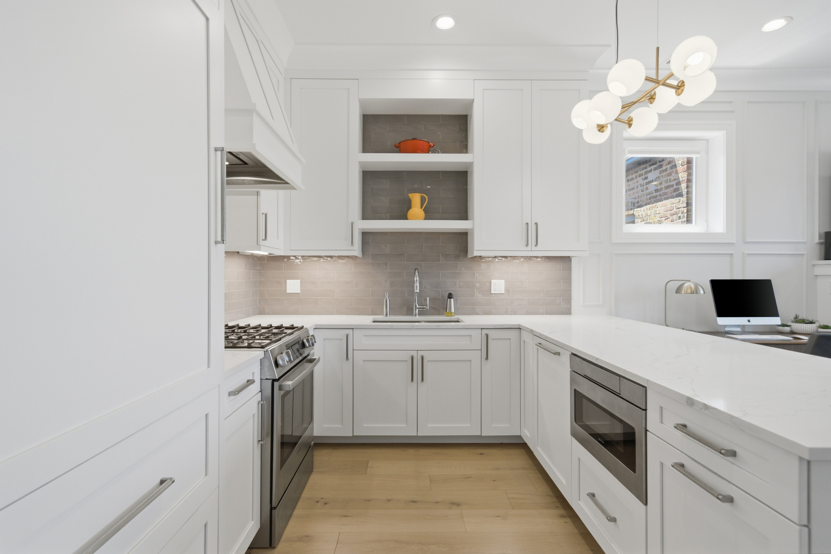 1145 W Addison Street Unit: 3