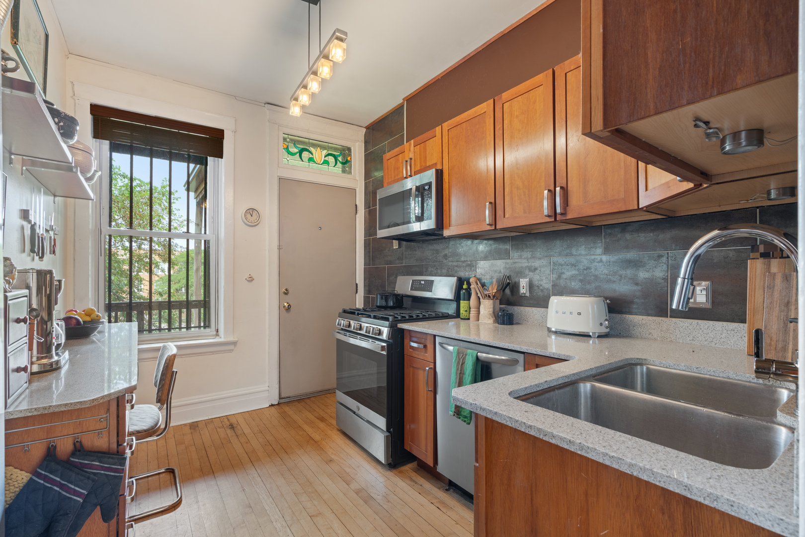 5114 N KENMORE Avenue Unit: 3S