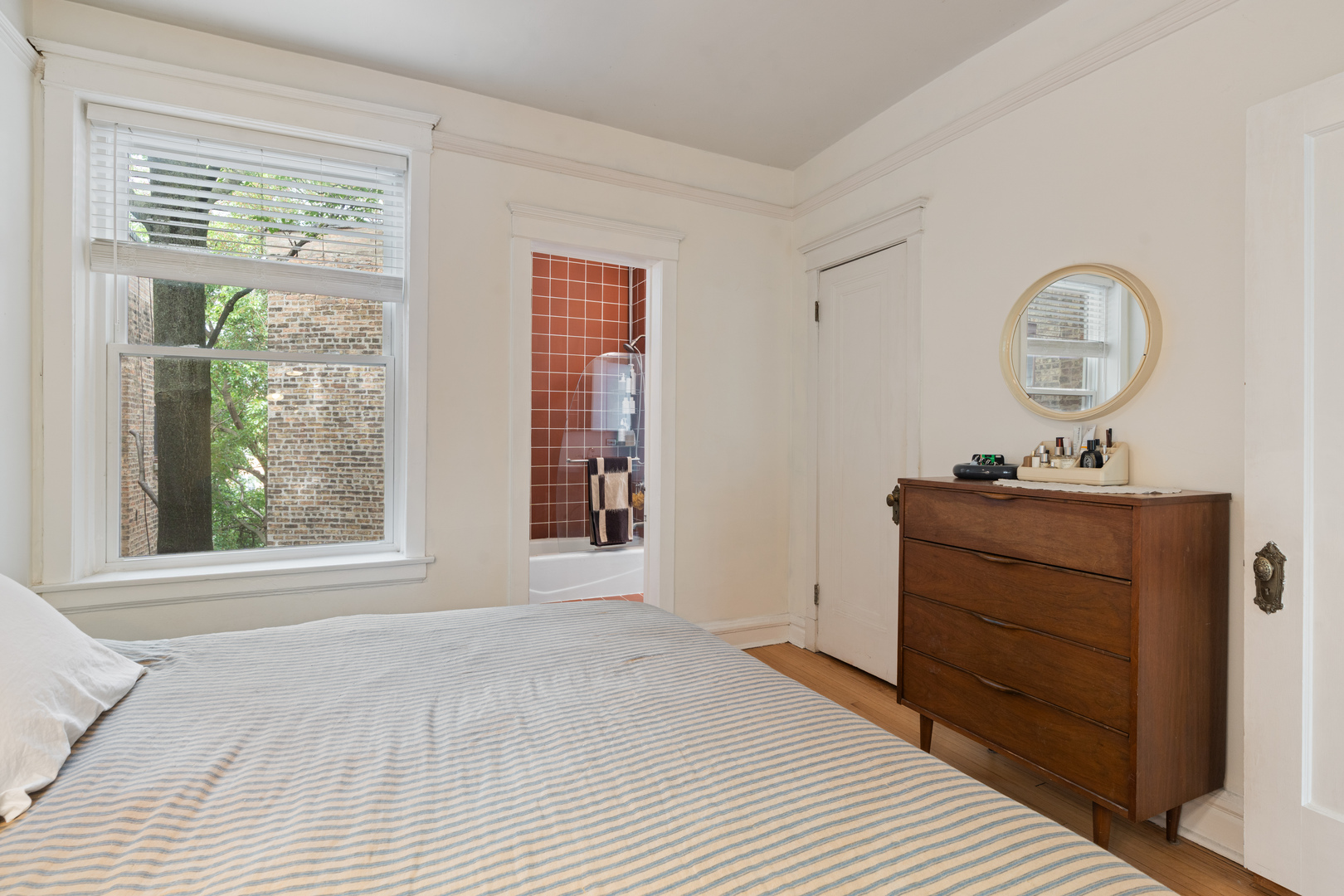 5114 N KENMORE Avenue Unit: 3S