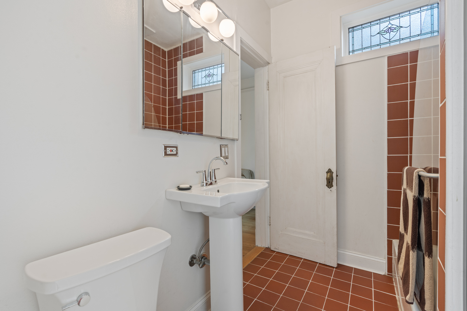5114 N KENMORE Avenue Unit: 3S