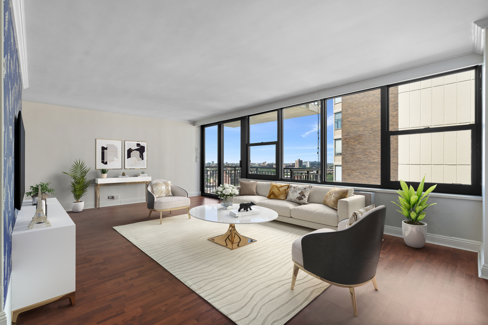 3440 N Lake Shore Drive Unit: 17F