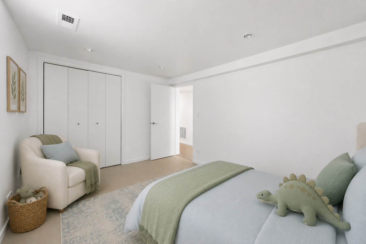 1225 W Newport Street Unit: G