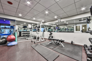 111 E CHESTNUT Street Unit: 27E