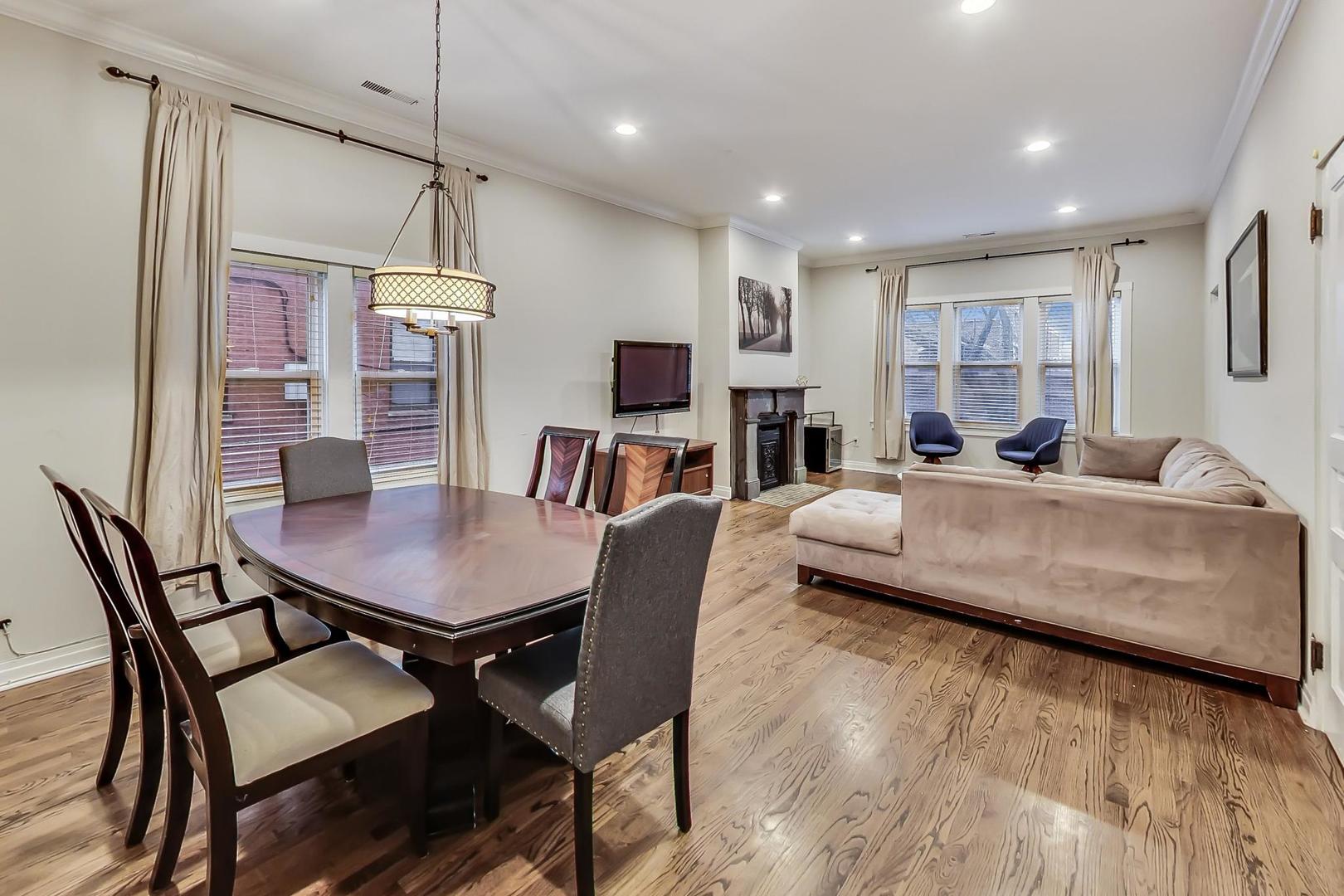 1214 W Wrightwood Avenue Unit: 2