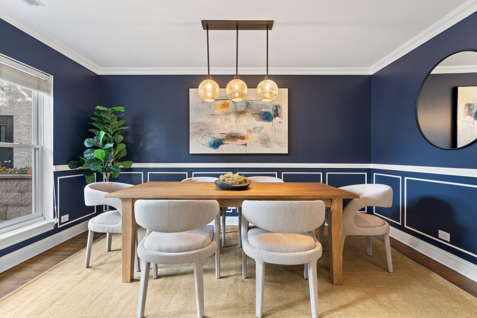 2843 N Lincoln Avenue Unit: 103