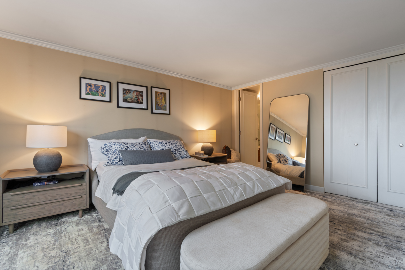 1410 N State Street Unit: 15A