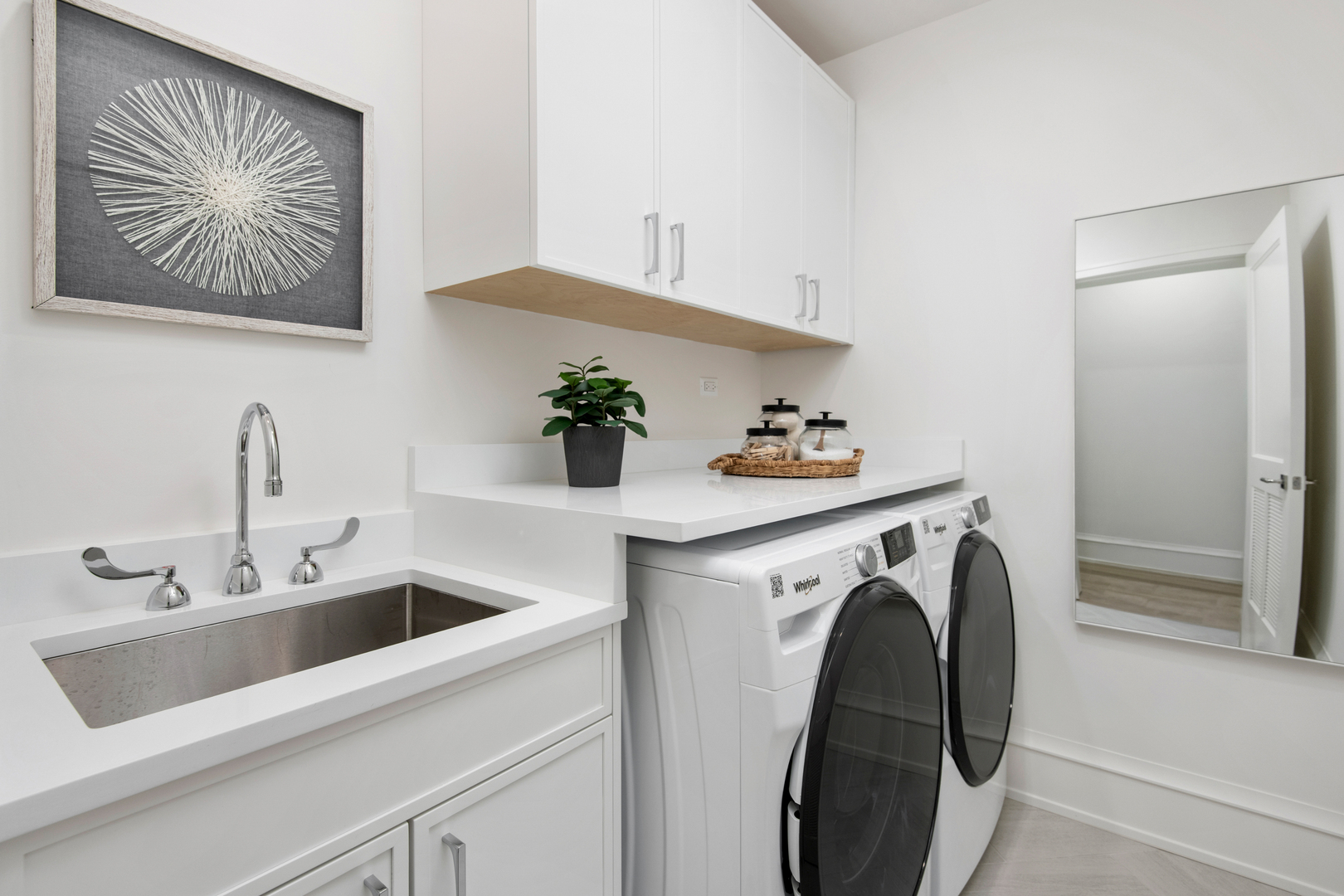 1942 N Orchard Street Unit: 1S
