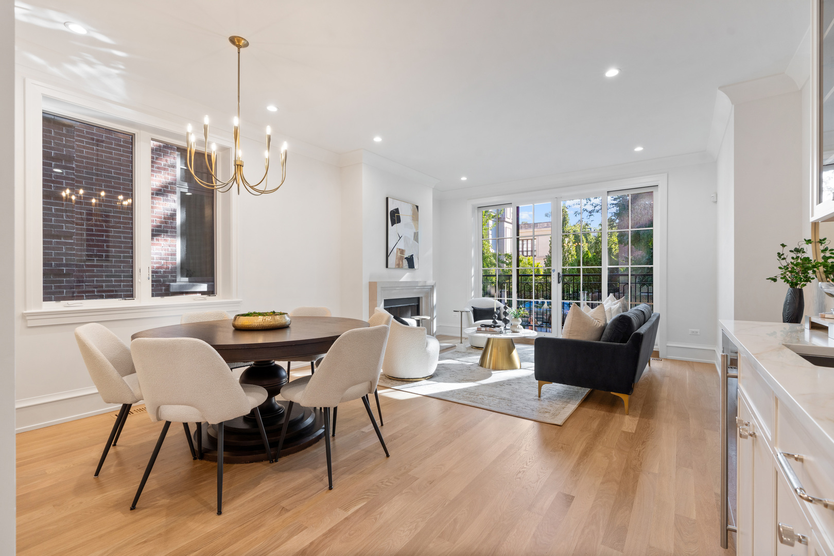 1942 N Orchard Street Unit: 1N