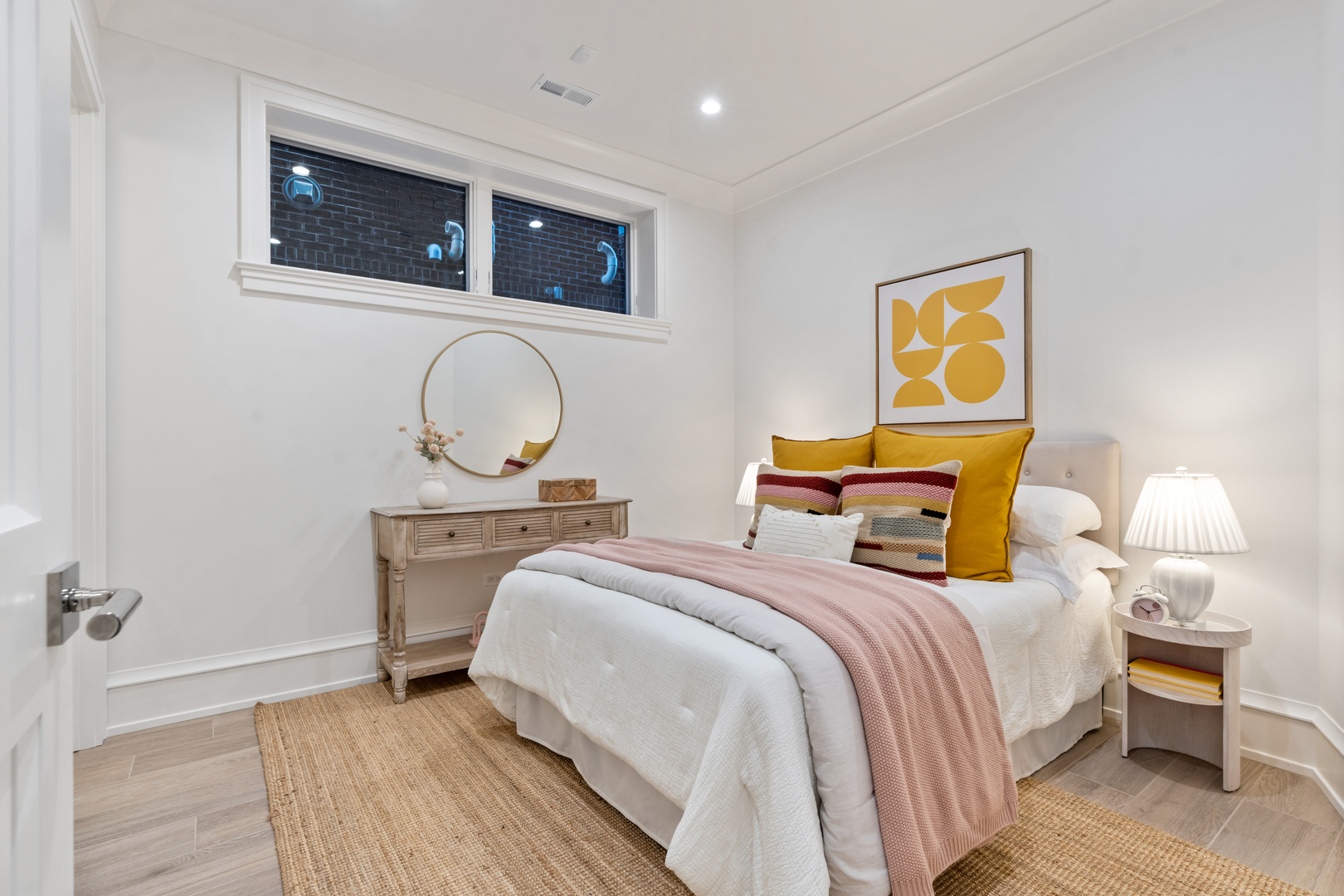 1942 N Orchard Street Unit: 1N