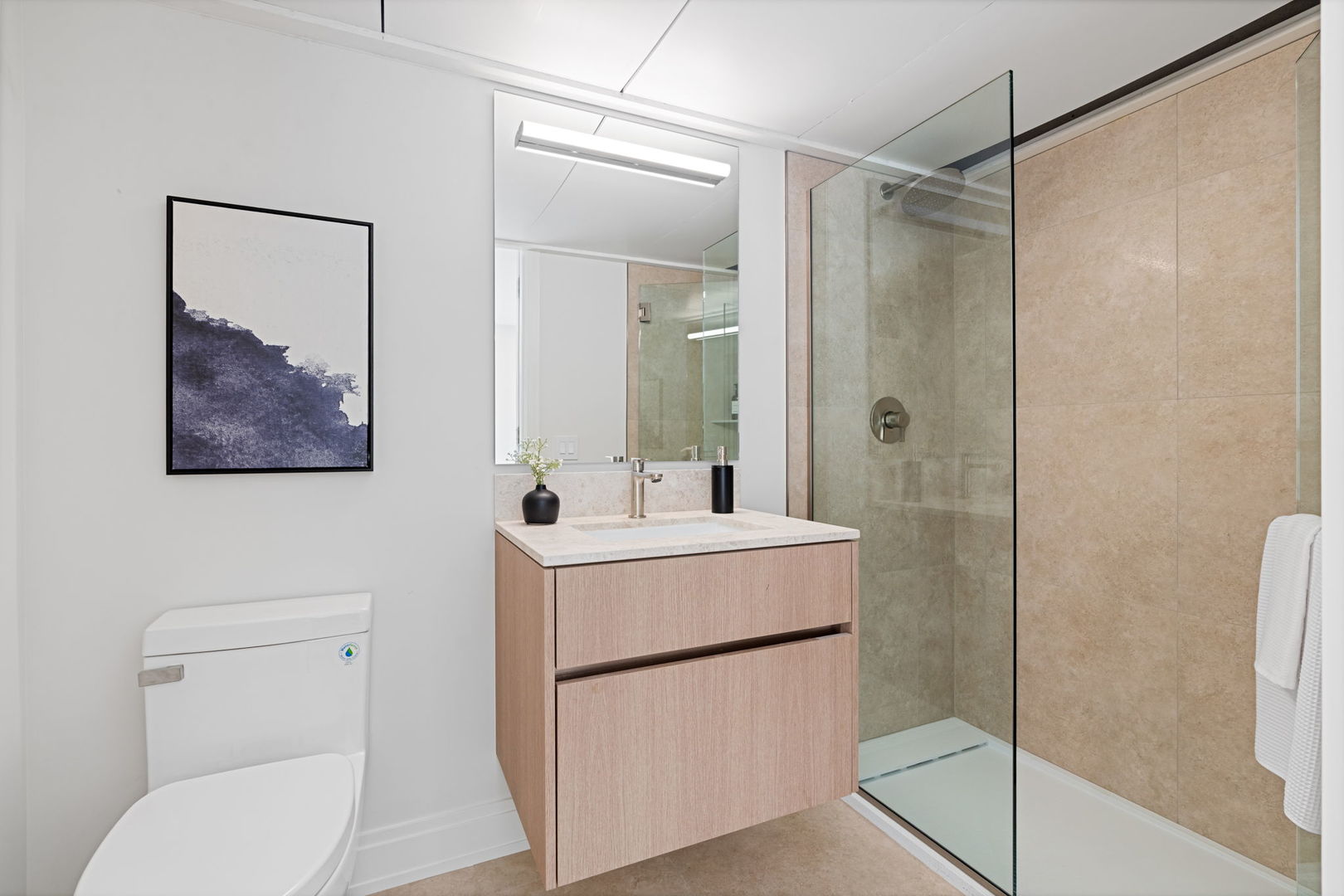 2329 N Cambridge Avenue Unit: A