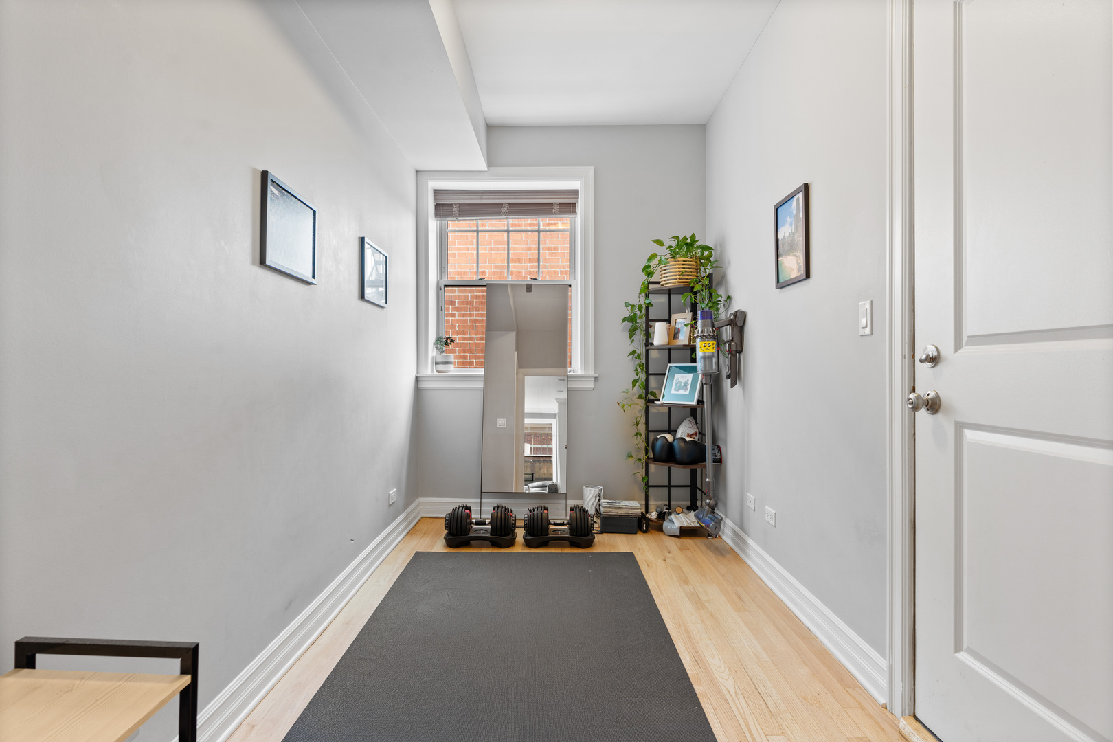 2709 N Mildred Avenue Unit: 3A