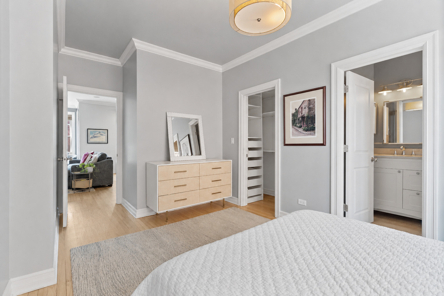 2709 N Mildred Avenue Unit: 3A