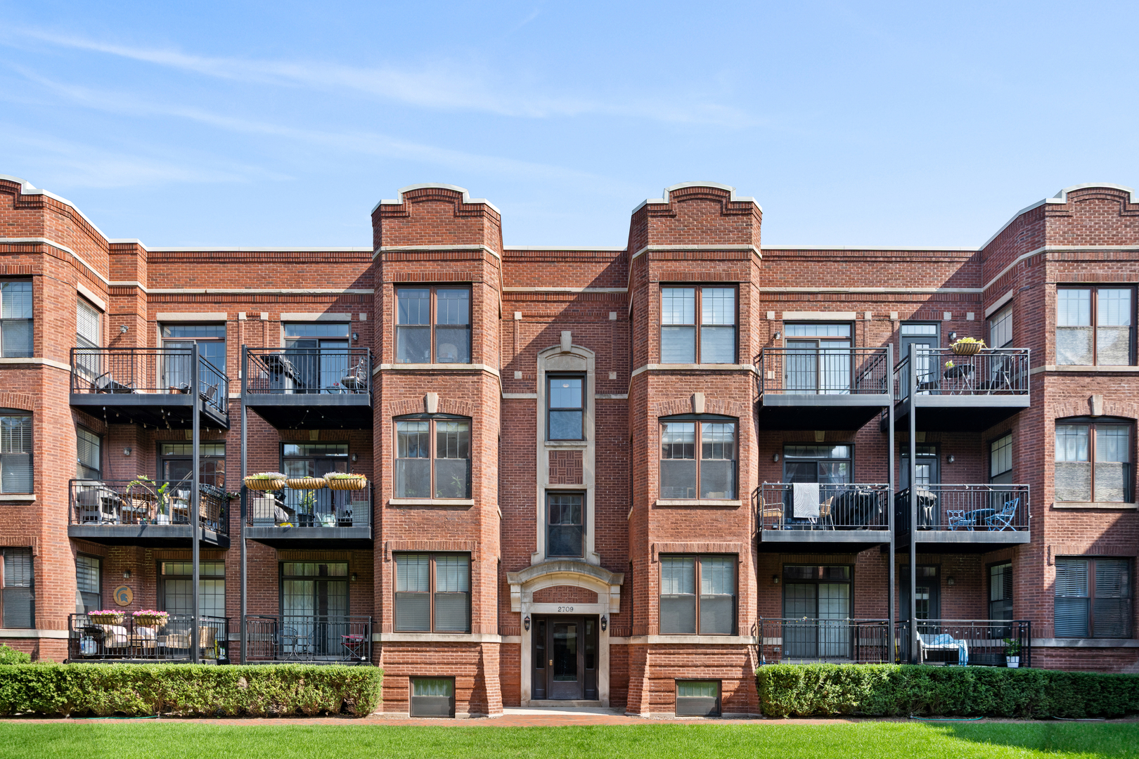 2709 N Mildred Avenue Unit: 3A