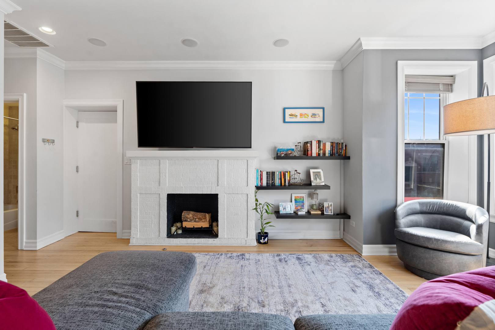 2709 N Mildred Avenue Unit: 3A
