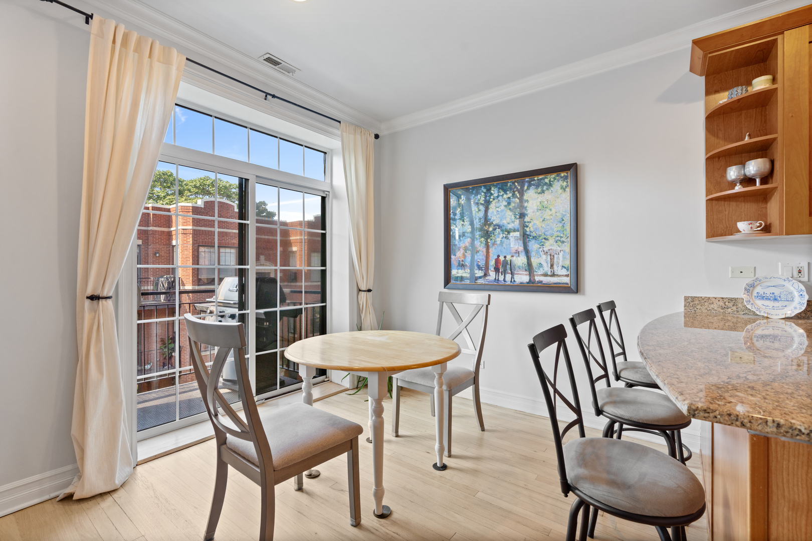 2709 N Mildred Avenue Unit: 3A